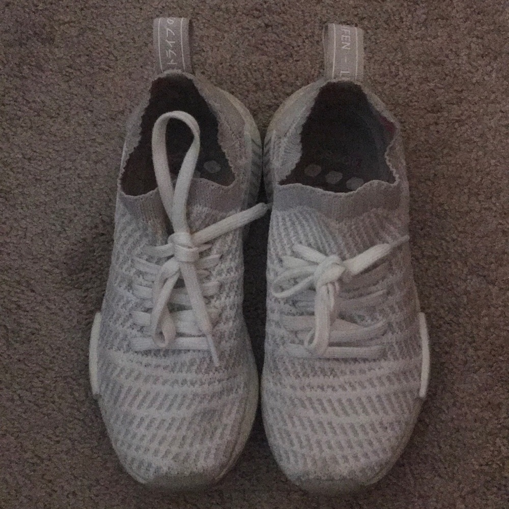 White Adidas NMD